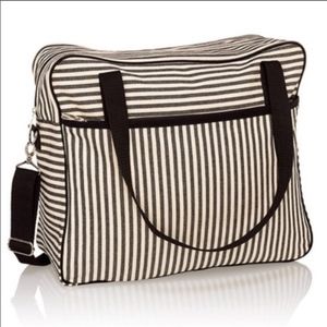 NWT-Away for the Weekender